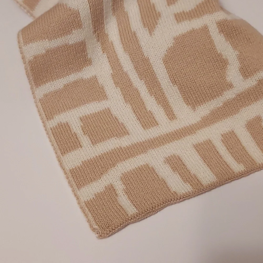 Mila.Vert Long Scarf Wrap Cotton beige Tan White Geometric Print Double Sided